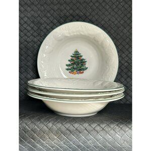 Christmas Tree Embossed Pinecones Salad Soup Bowls Set Of 4 7 Inch 1970 Vintage